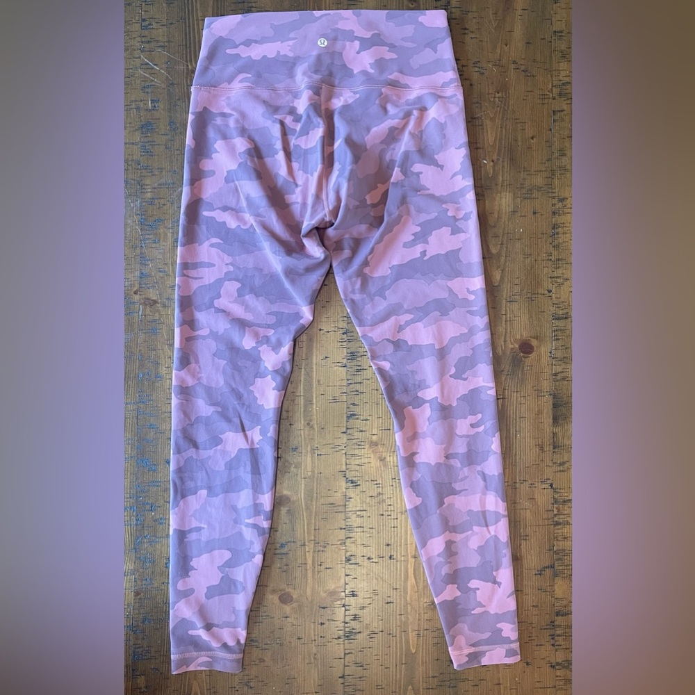 Lululemon Pink Camo Leggings. Size 12 - Picture 3 of 3